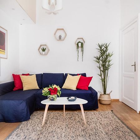 Artistic Apartment In City Centre Budapest Exterior foto